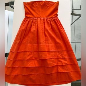 Beautiful theory orange dress ! One size Fit all.